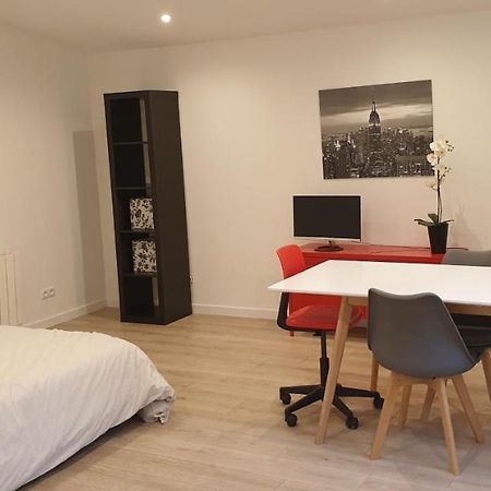 Adorable Studio 25M² Tres Calme Avec Parking Marselha Exterior foto